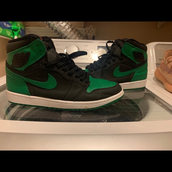 Men’s shoes